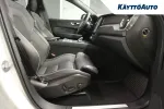 VOLVO XC60 LRN-384 carousel thumbs