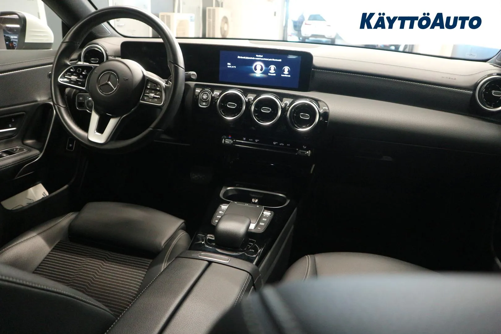 MERCEDES-BENZ CLA ZOB-355 carousel image