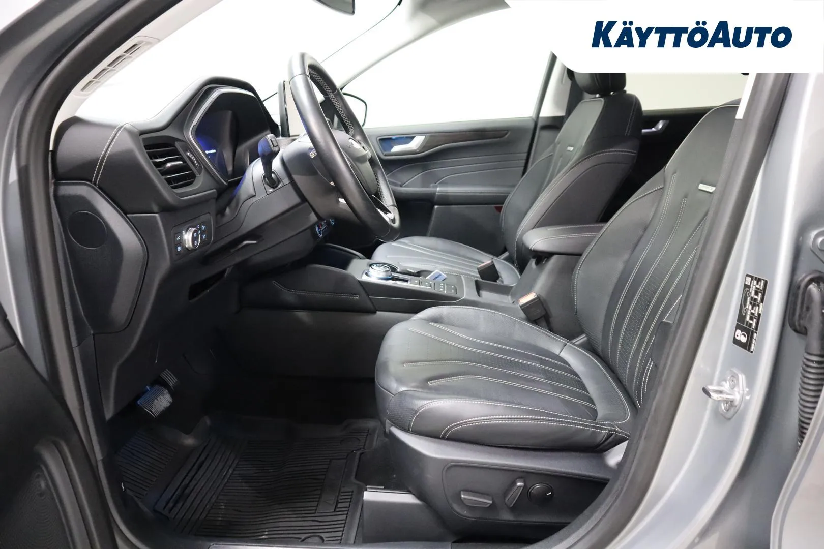 FORD Kuga MZF-730 carousel image
