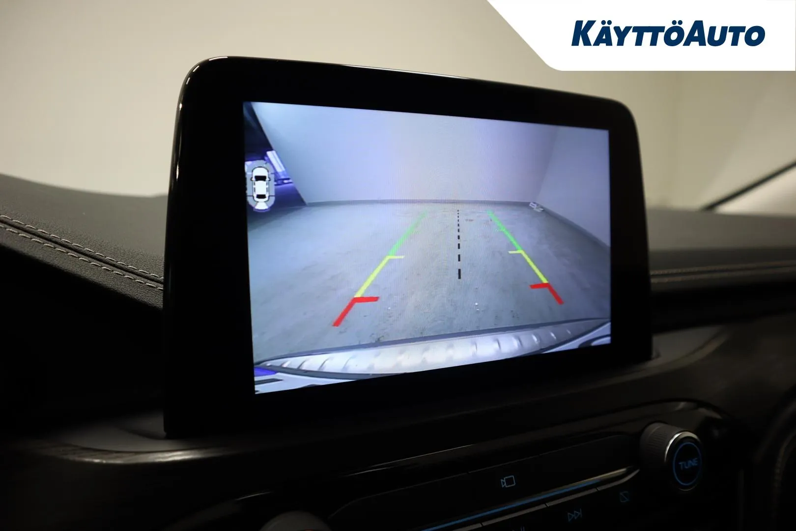 FORD Kuga MZF-730 carousel image