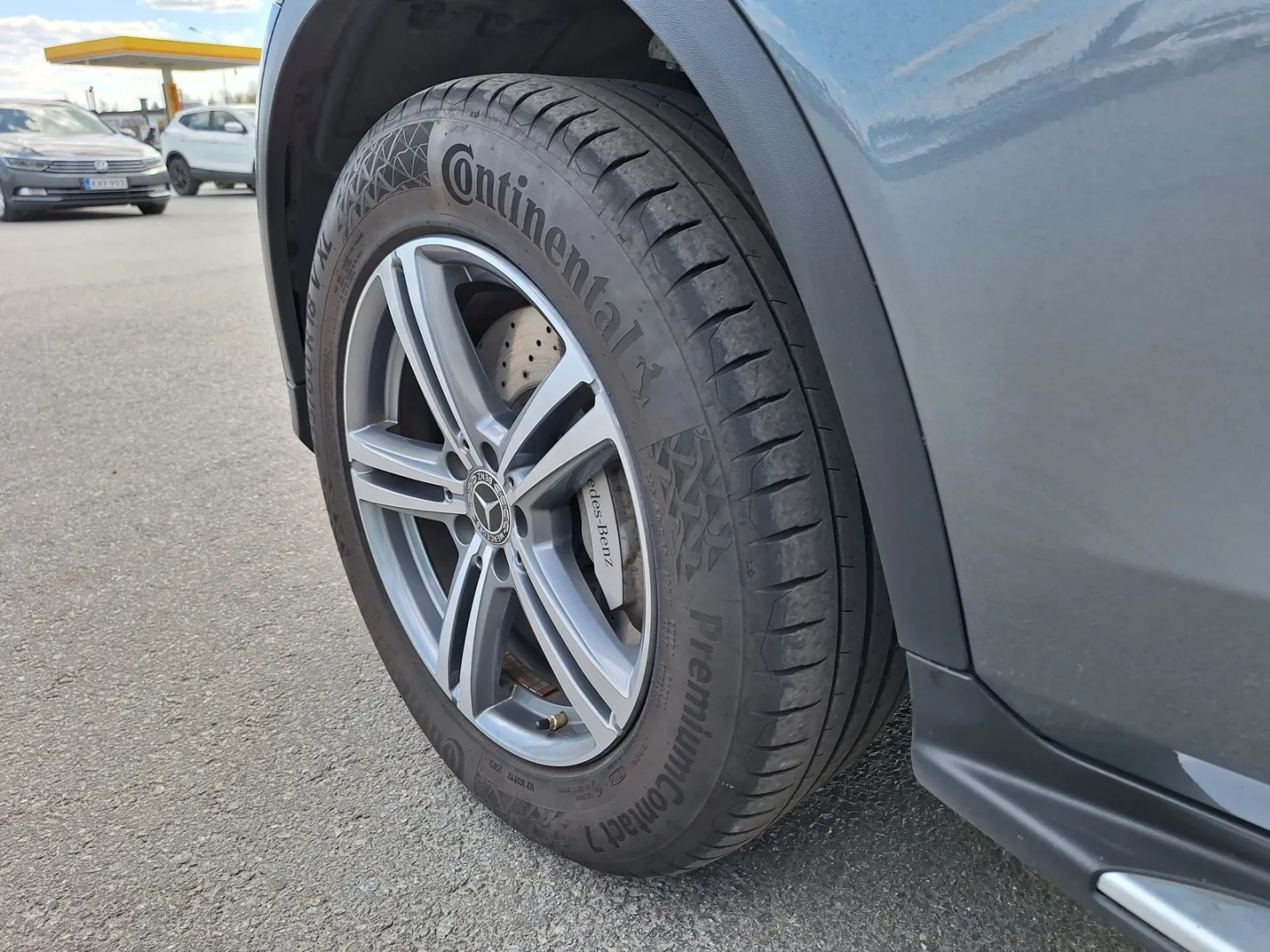 Mercedes-Benz GLC SZA-876 carousel image