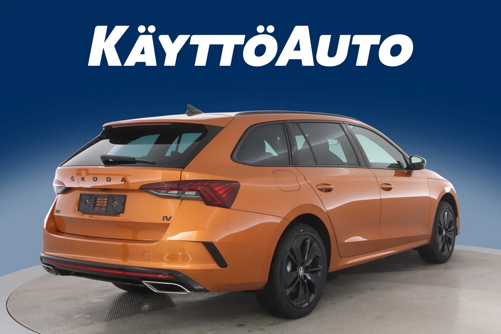 Skoda Octavia IRT-878 carousel image