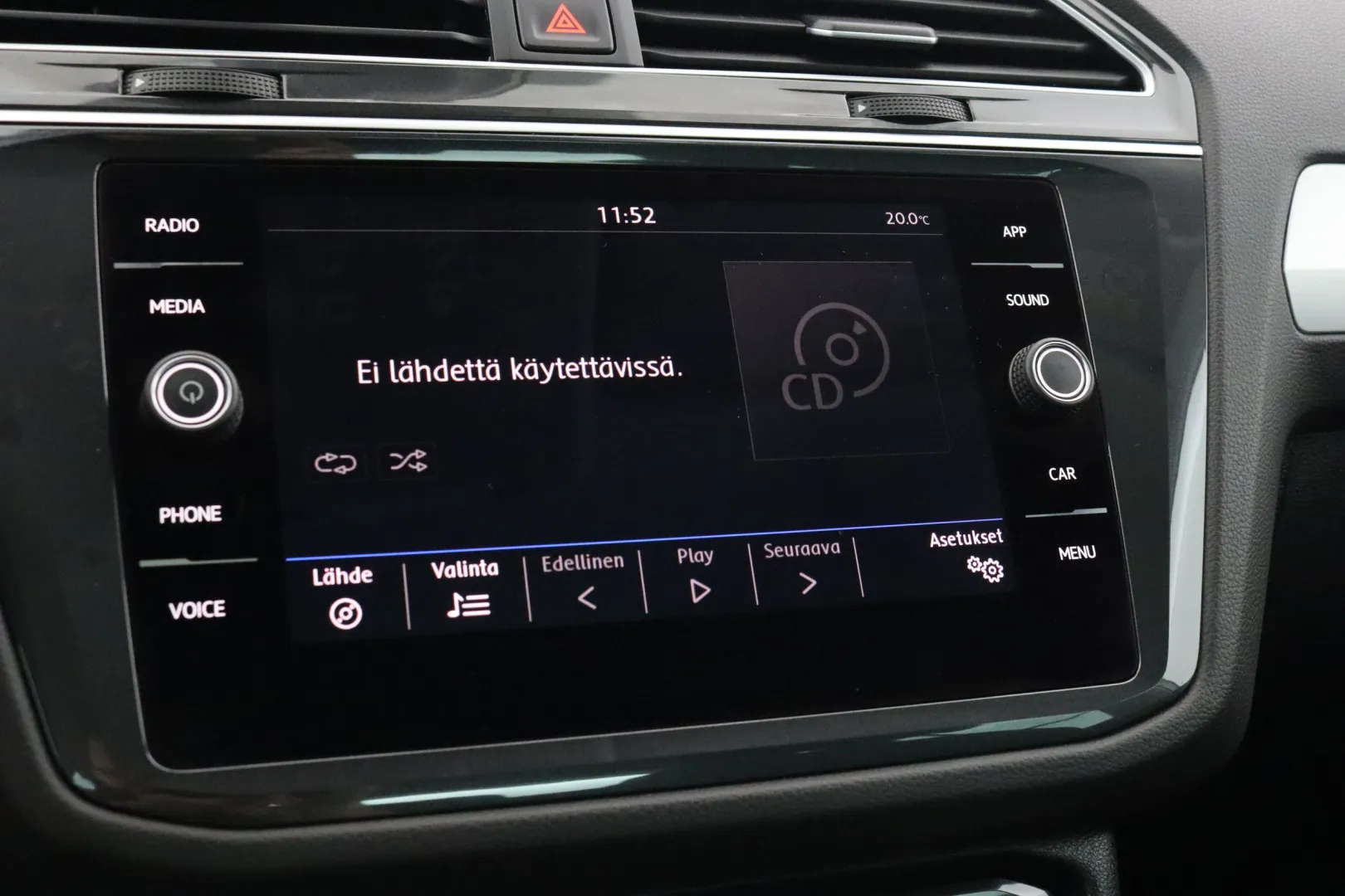 VOLKSWAGEN Tiguan BVO-341 carousel image