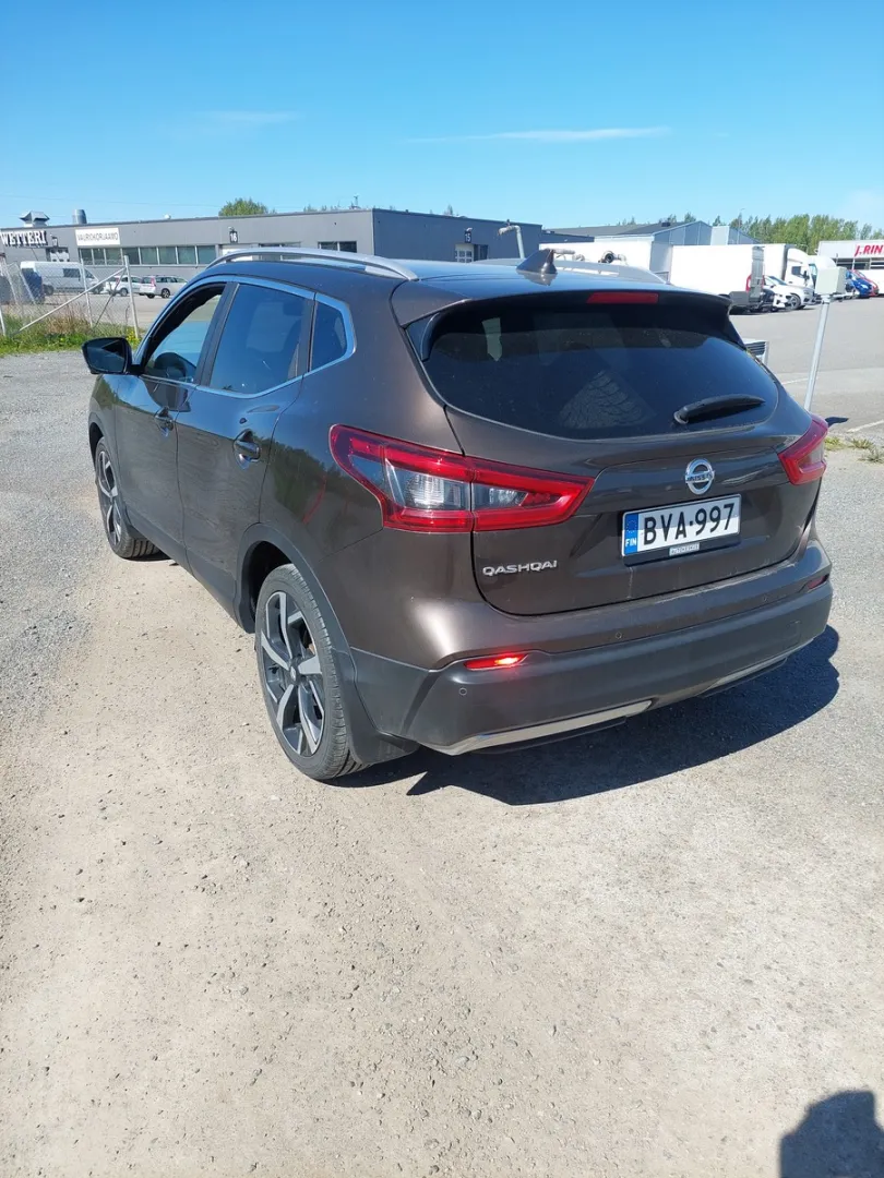 NISSAN Qashqai BVA-997 carousel image