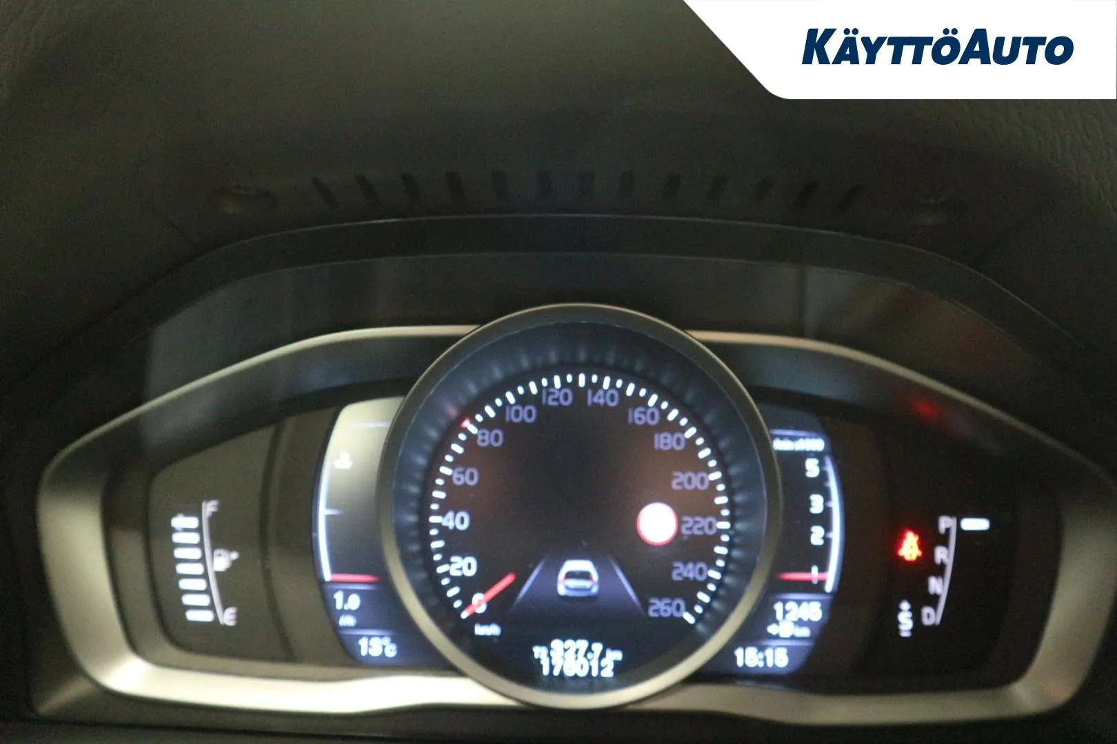 VOLVO V70 GZY-578 carousel image
