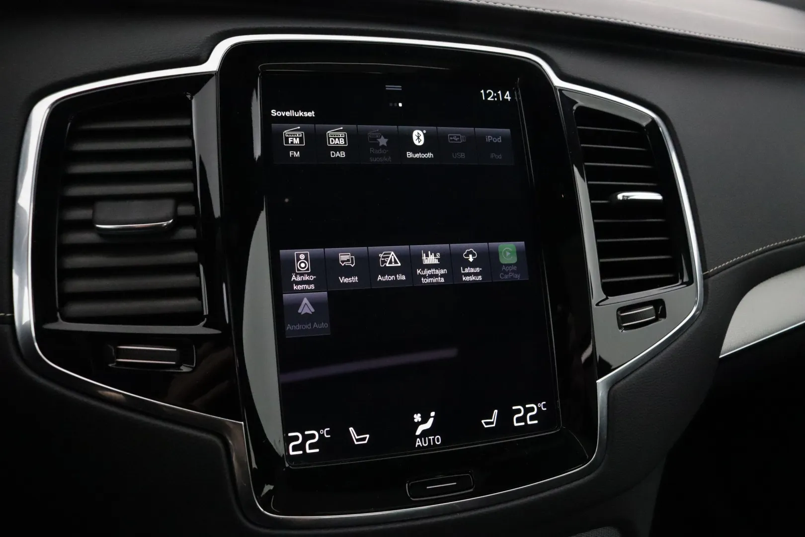 Volvo XC90 GOC-912 carousel image