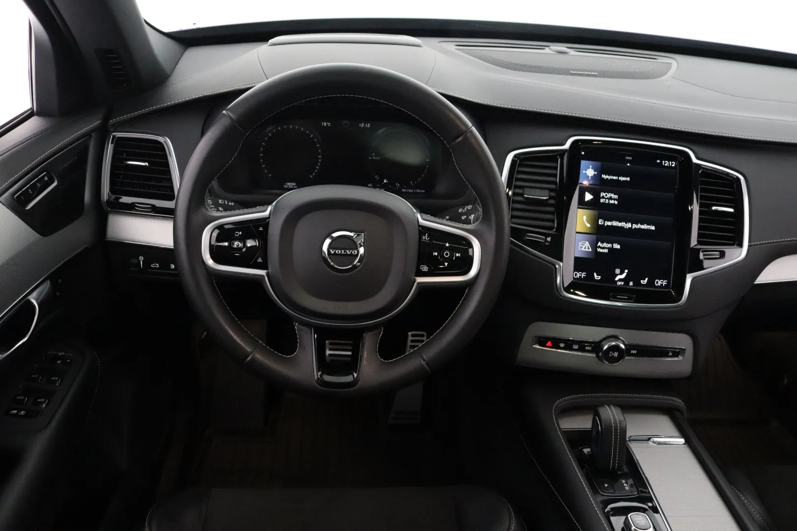 Volvo XC90 GOC-912 carousel image