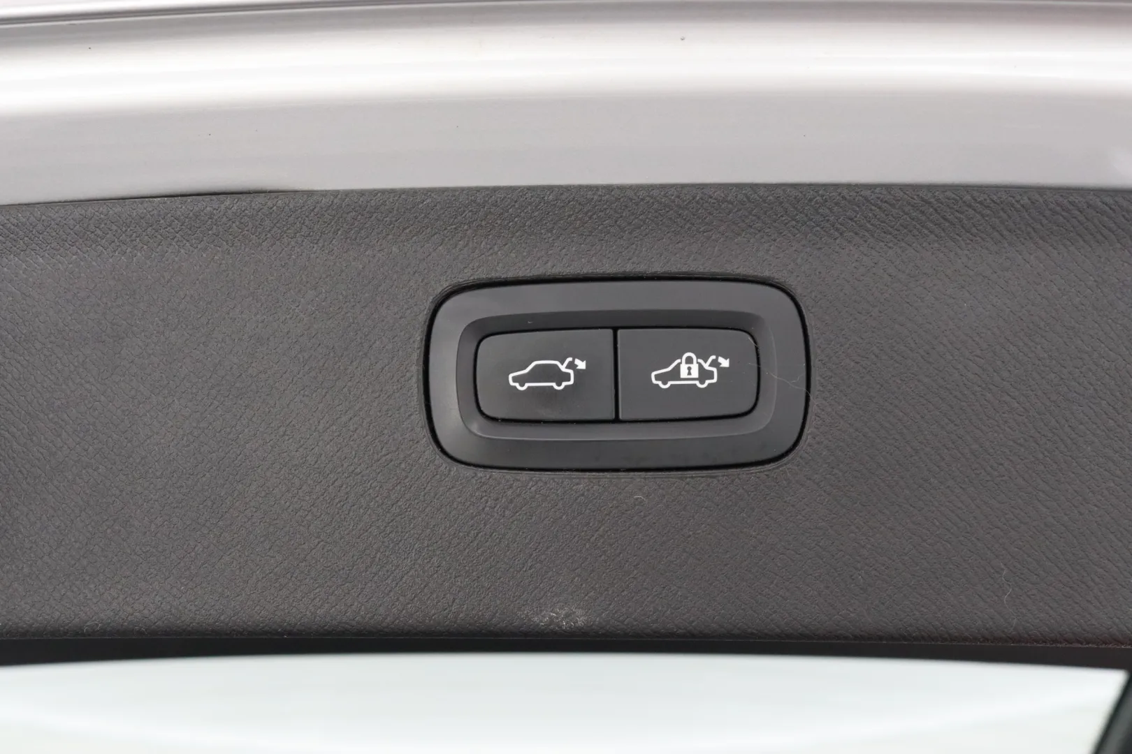 Volvo XC90 GOC-912 carousel image