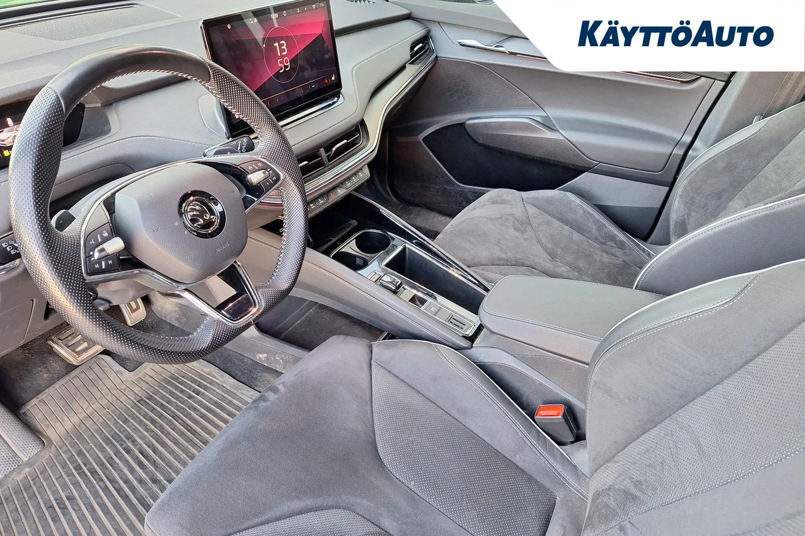 SKODA Enyaq GPA-906 carousel image