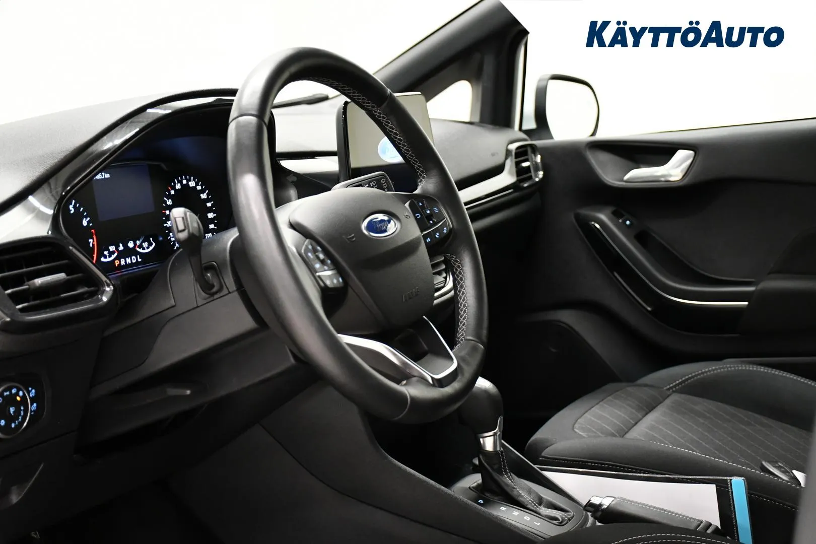 FORD Fiesta FPV-933 carousel image