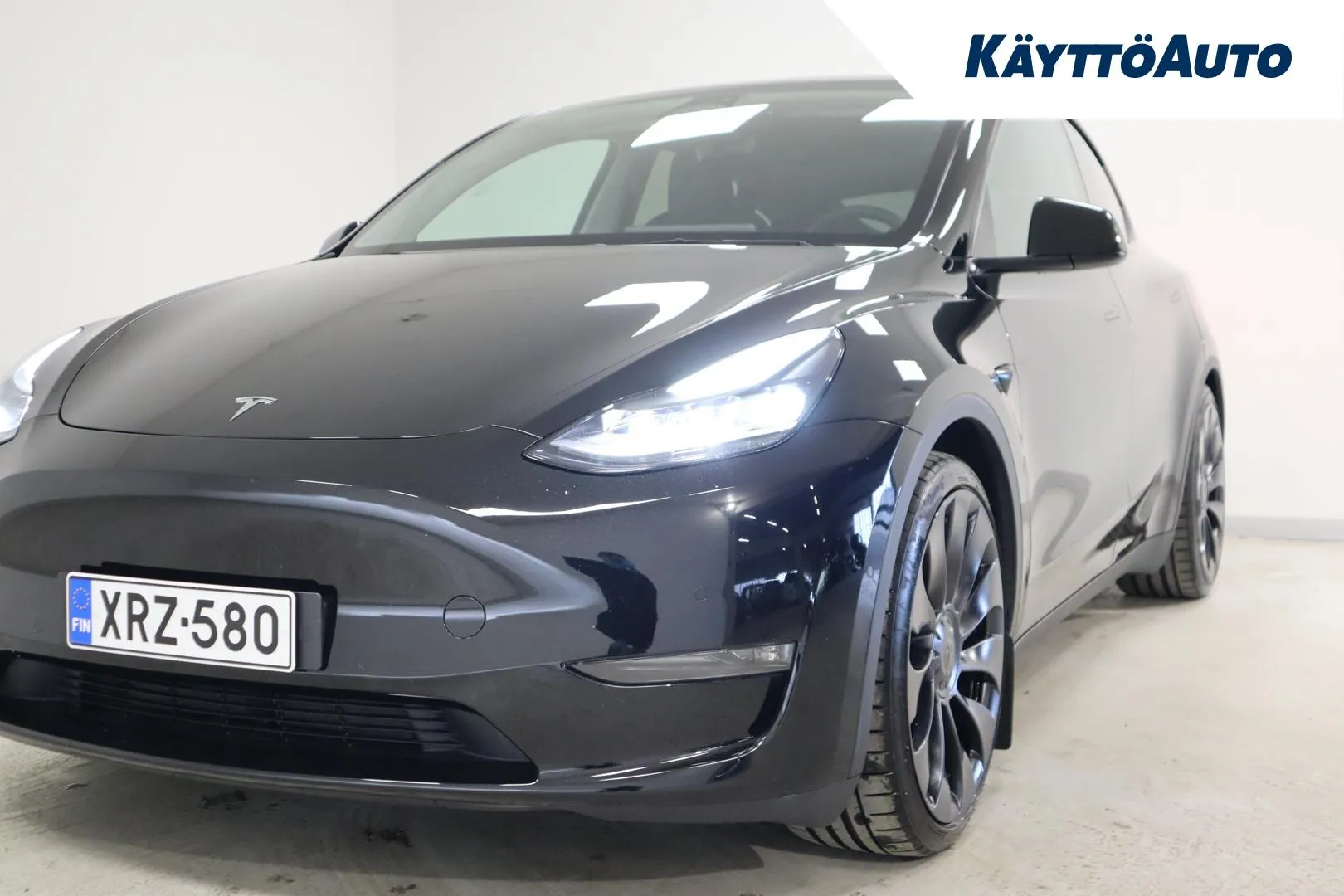 TESLA Model Y XRZ-580 carousel image