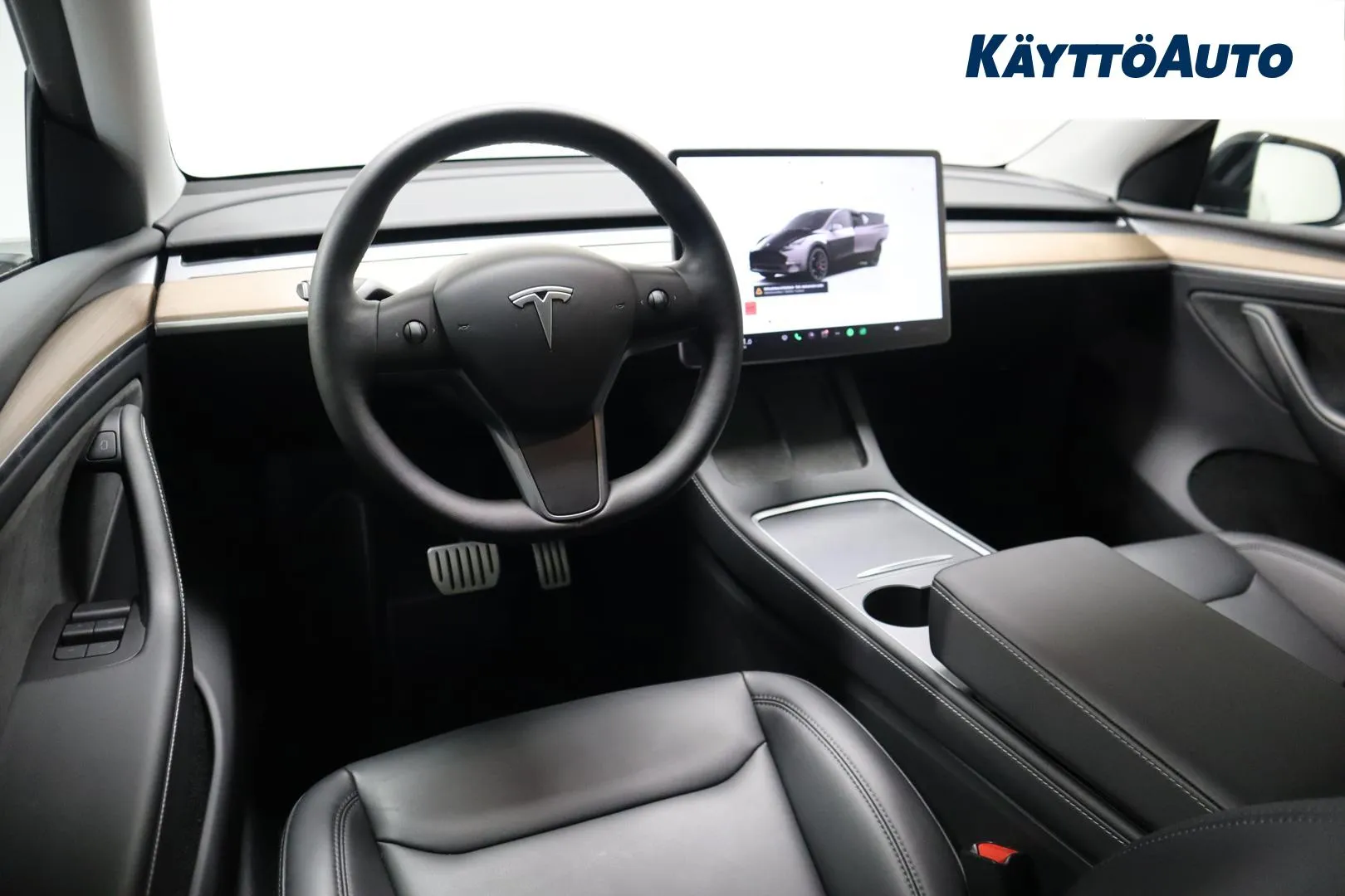 TESLA Model Y XRZ-580 carousel image