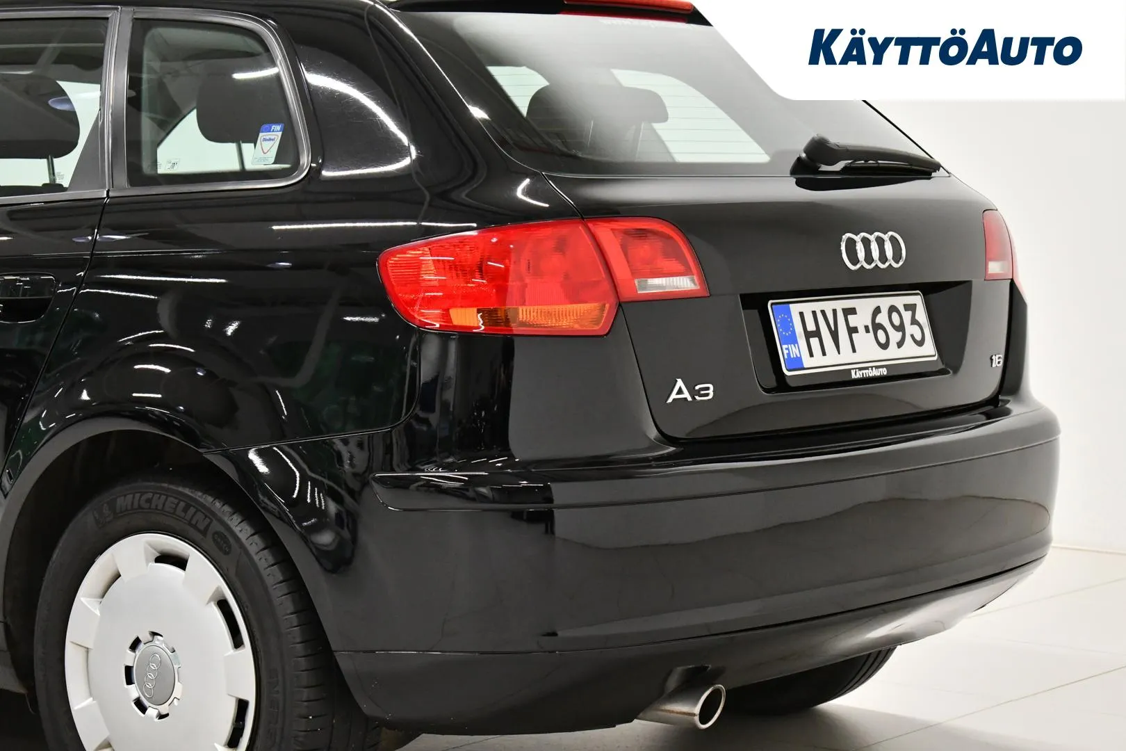 AUDI A3 HVF-693 carousel image