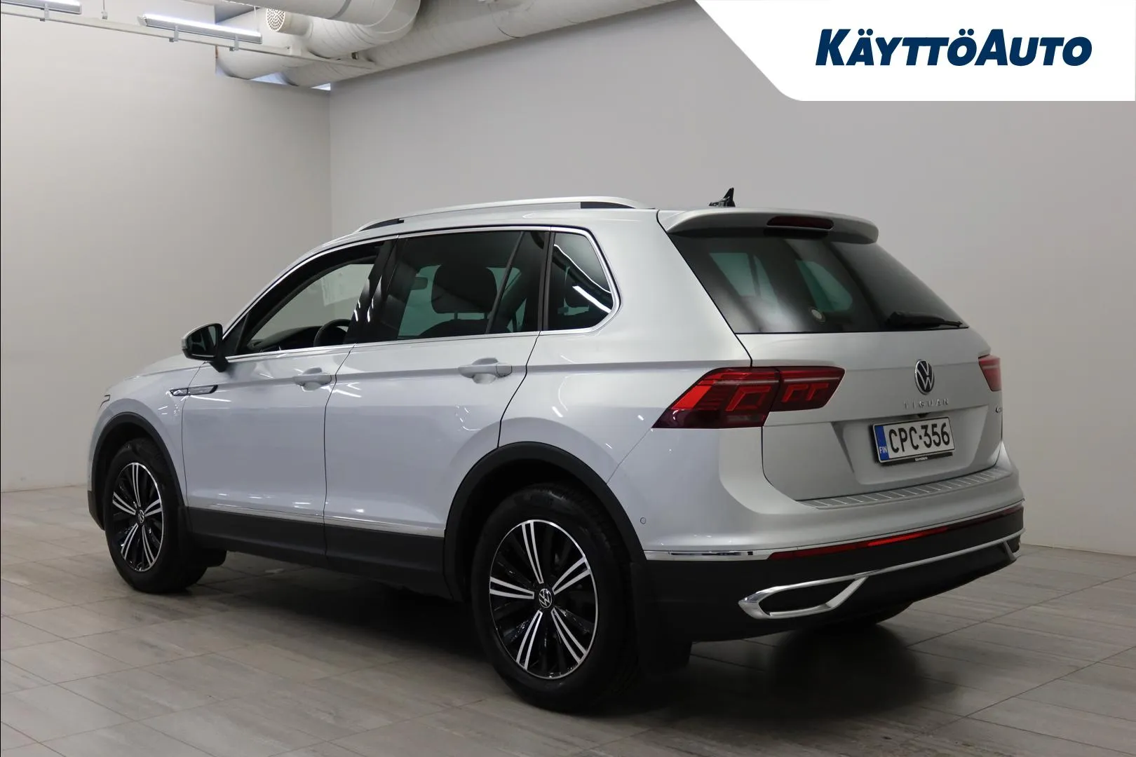 Volkswagen Tiguan CPC-356 carousel image