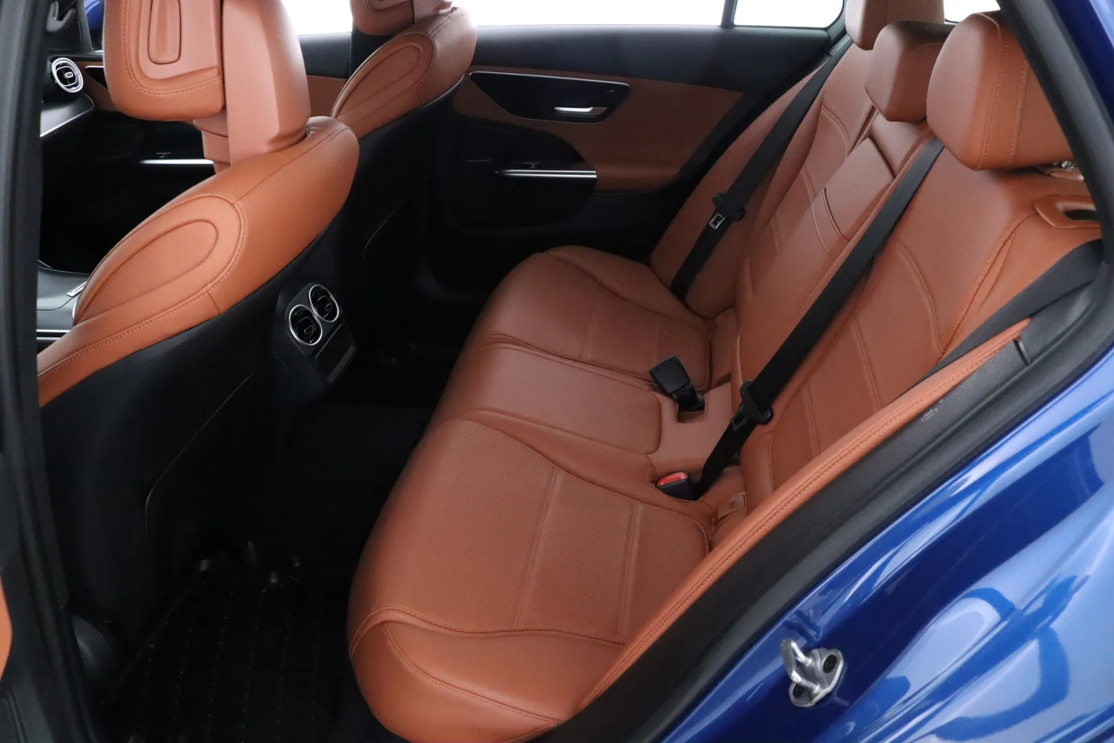 Mercedes-Benz C ETX-528 carousel image