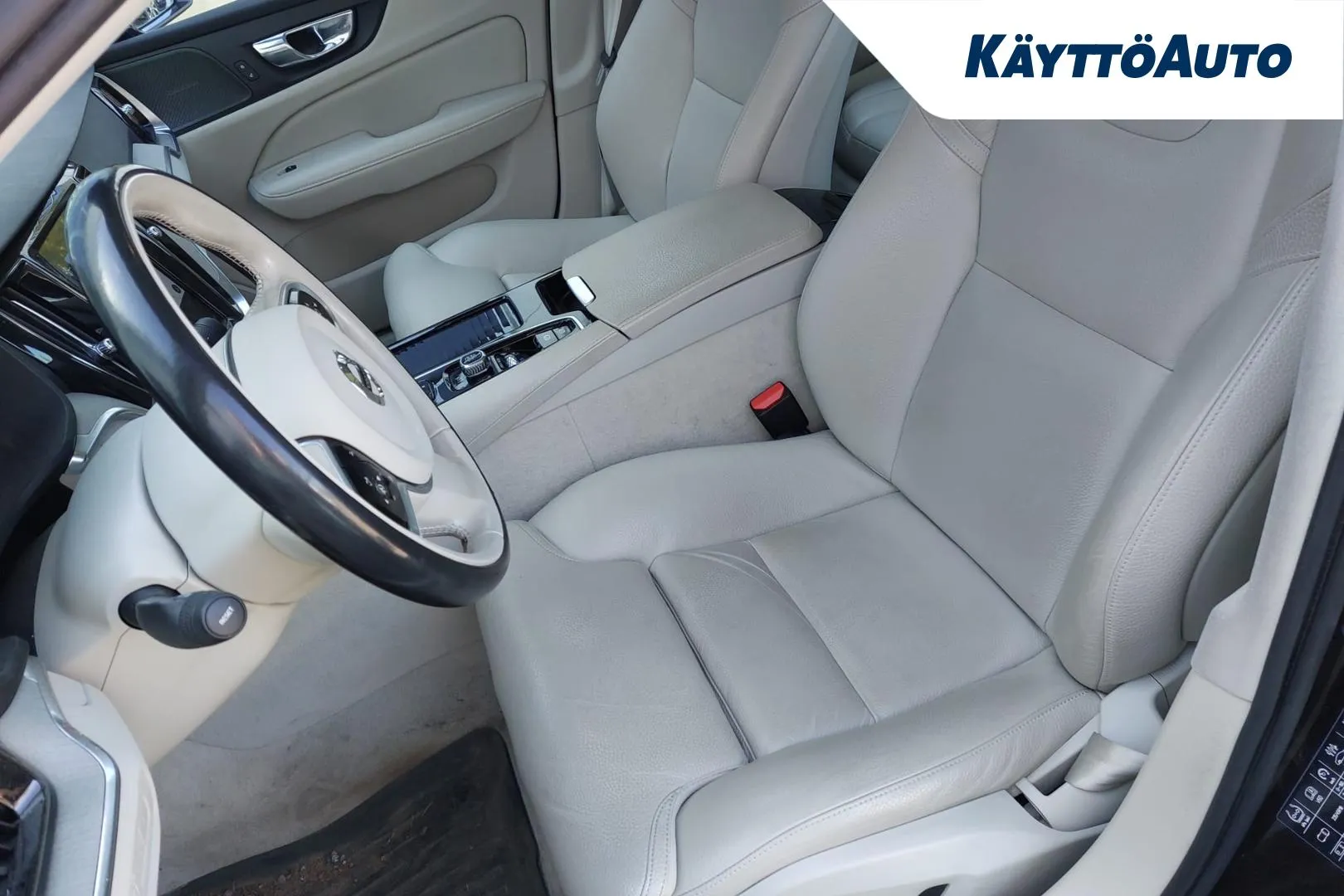 VOLVO V60 KUN-736 carousel image