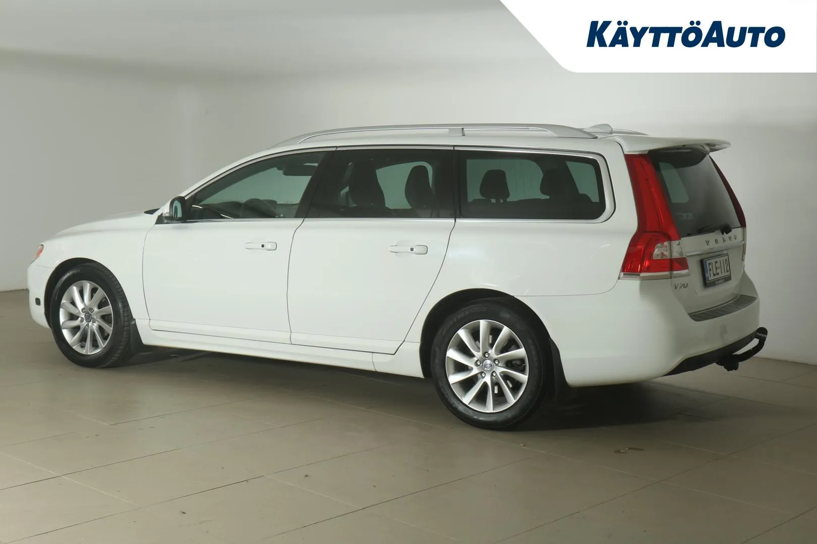 VOLVO V70 FLE-112 carousel image