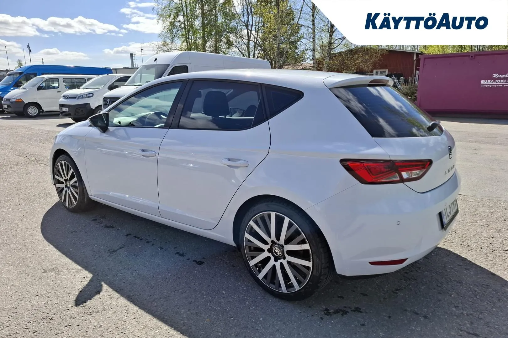 Seat Leon ILJ-791 carousel image