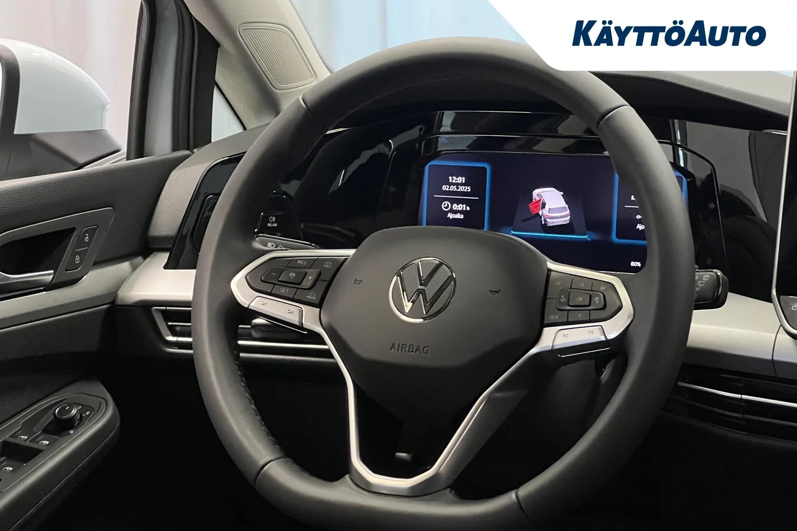 Volkswagen Golf RXM-489 carousel image