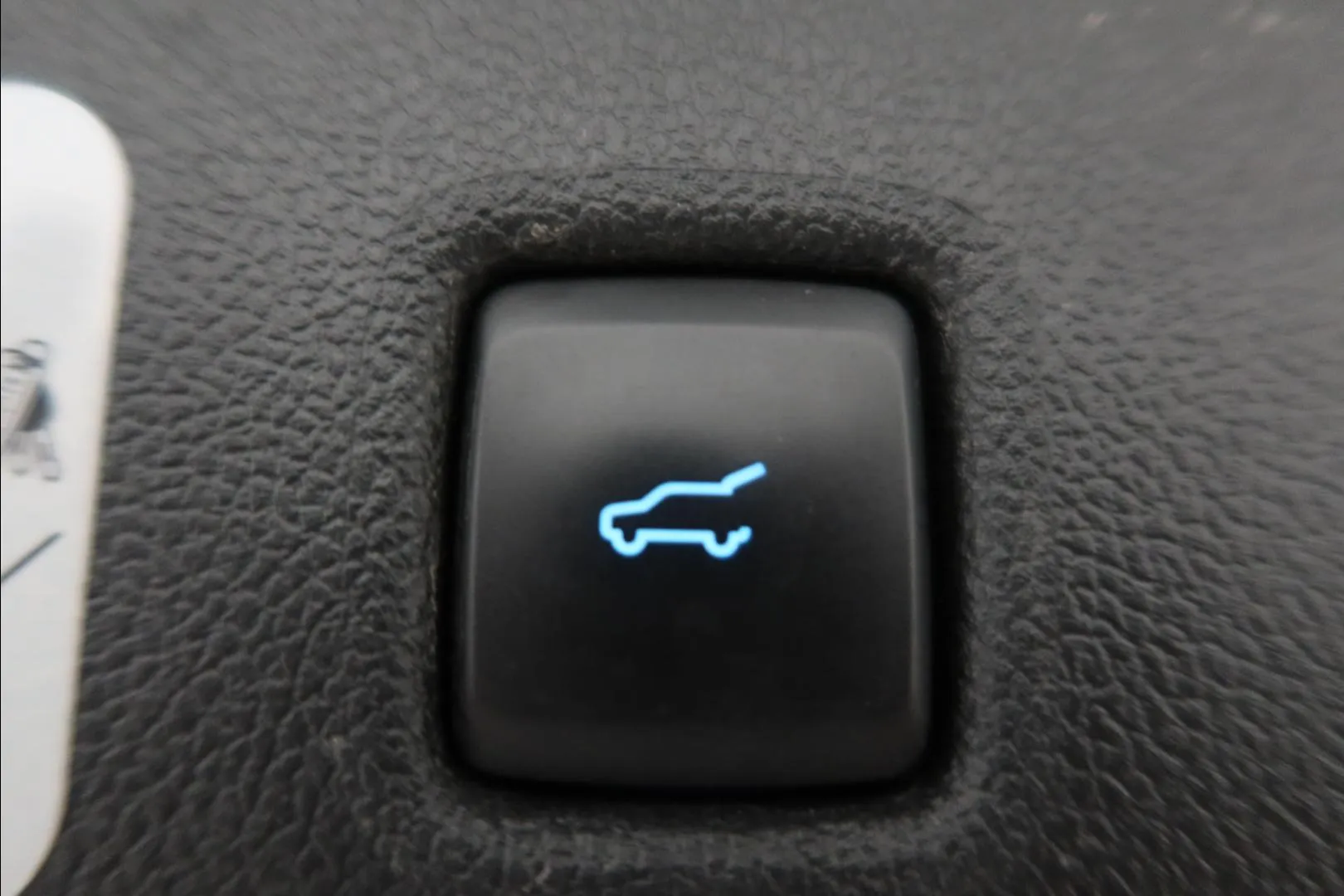 FORD Kuga LPX-997 carousel image