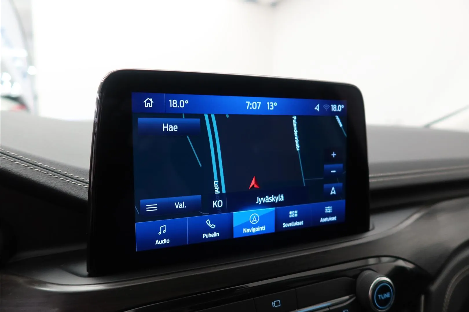 FORD Kuga LPX-997 carousel image