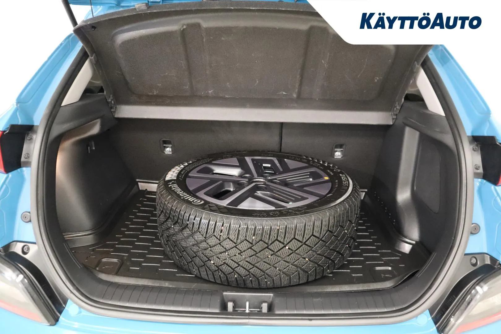 HYUNDAI KONA CRJ-181 carousel image