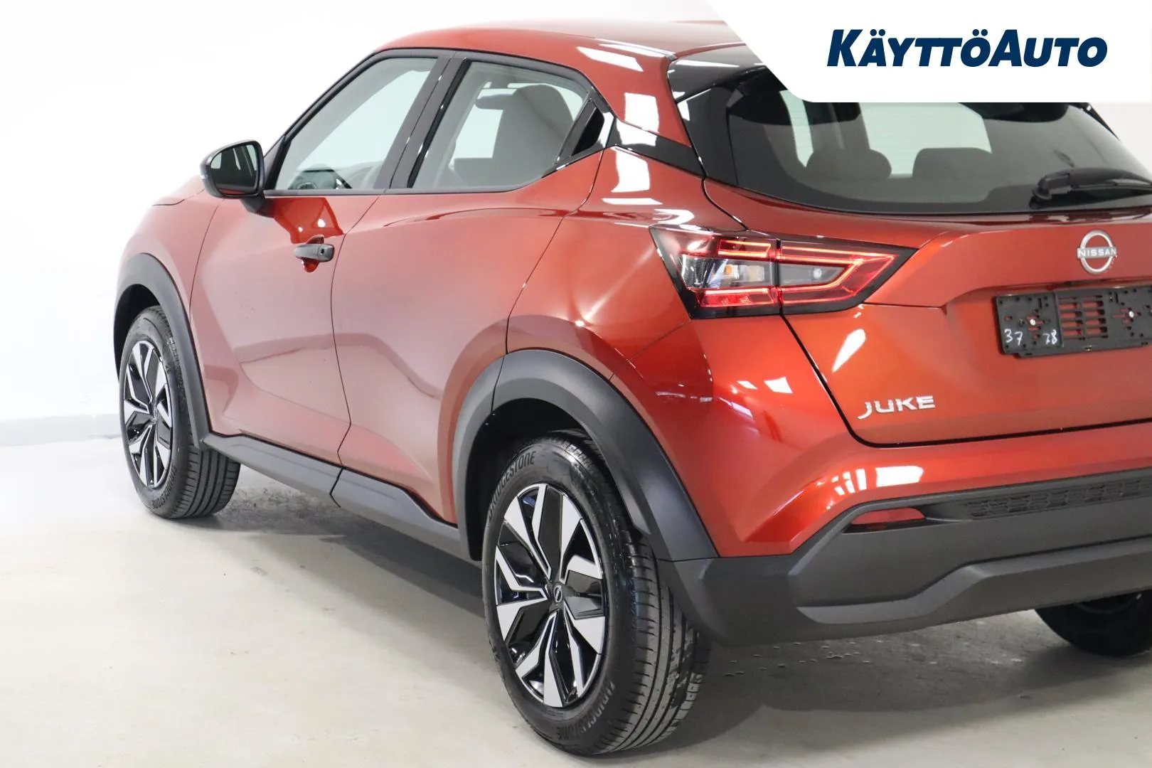 NISSAN Juke SZJ-150 carousel image