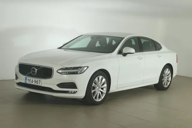 VOLVO S90 YKA-967