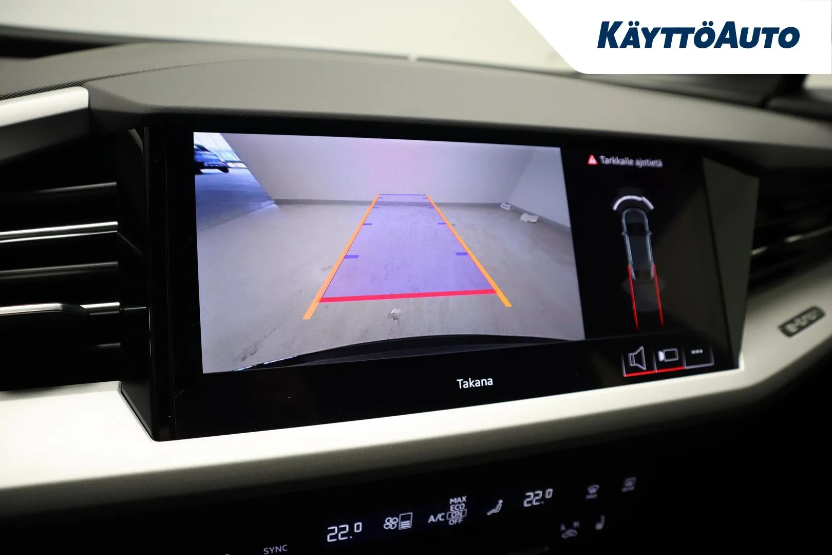 Audi Q4 e-tron JOF-283 carousel image