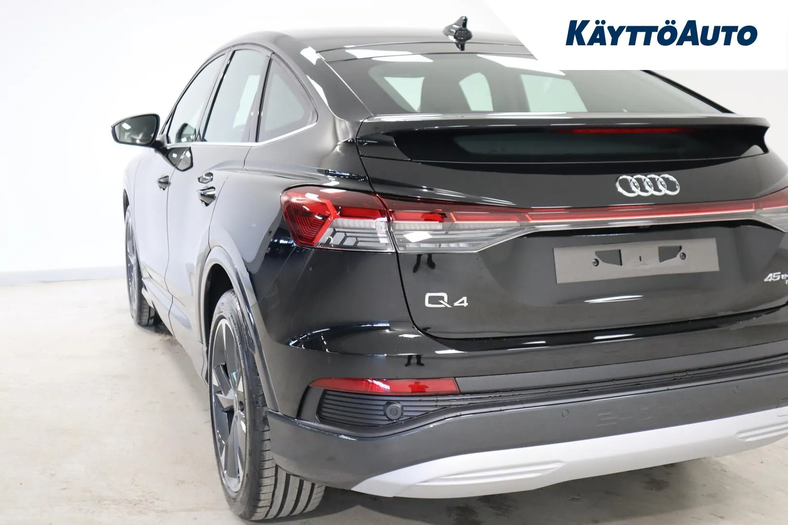 Audi Q4 e-tron JOF-283 carousel image