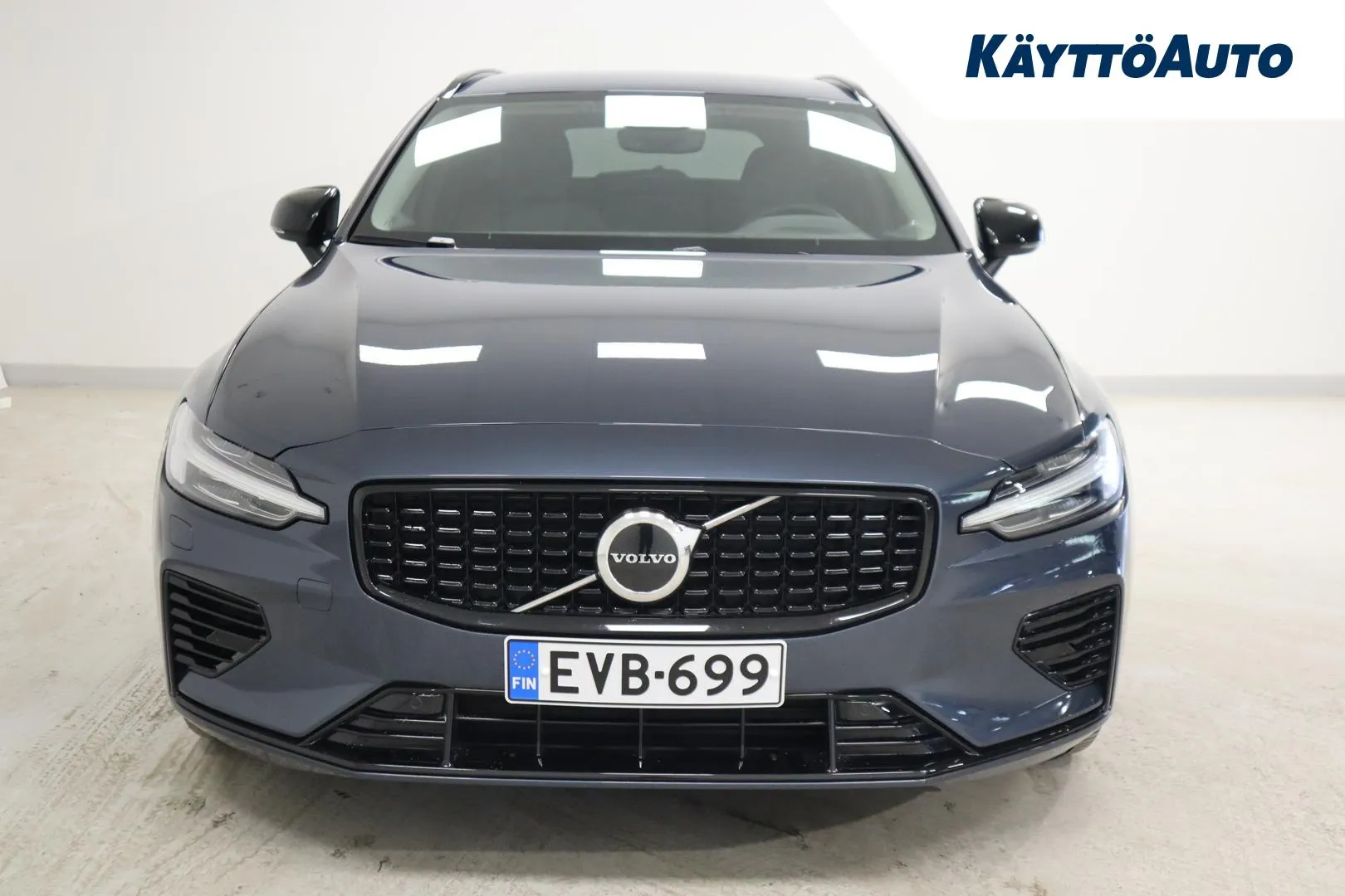 VOLVO V60 EVB-699 carousel image
