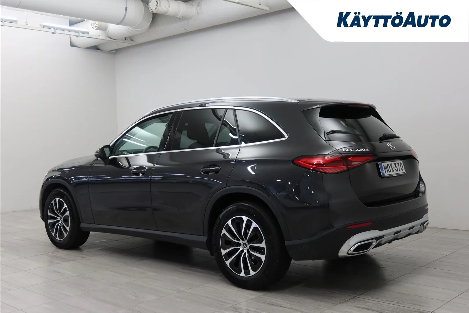 Mercedes-Benz GLC MOX-370 carousel image