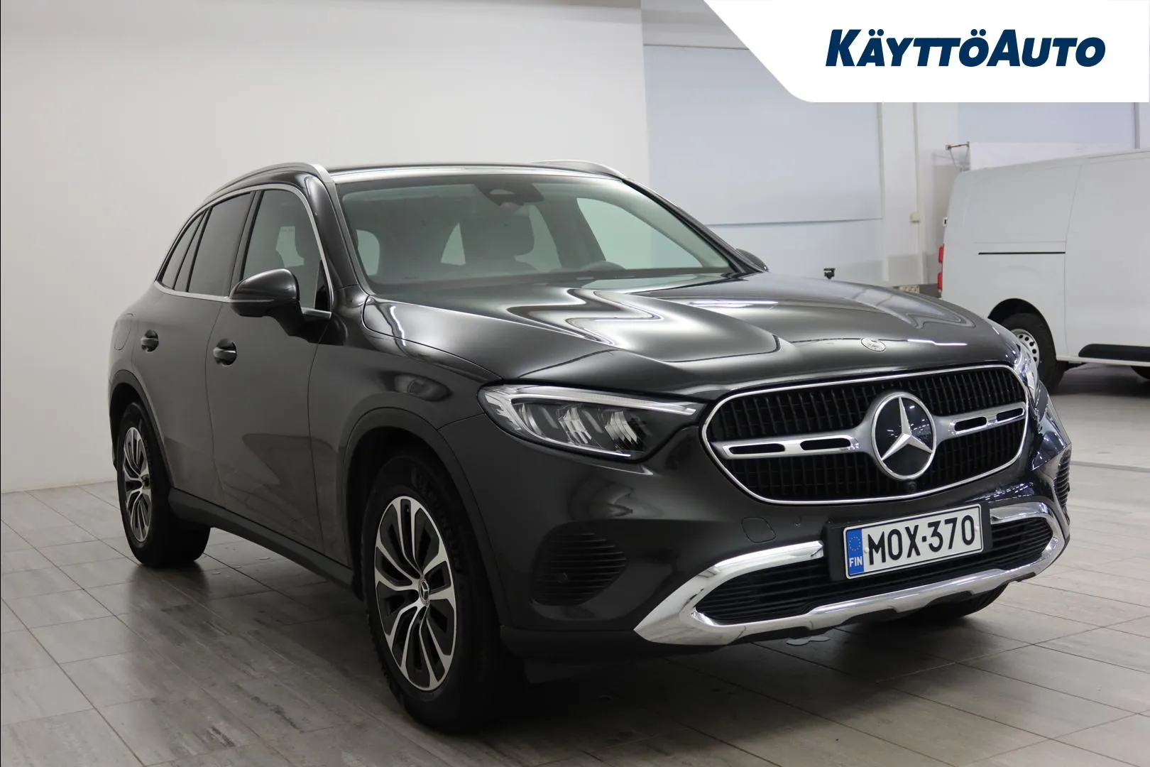 Mercedes-Benz GLC MOX-370 carousel image