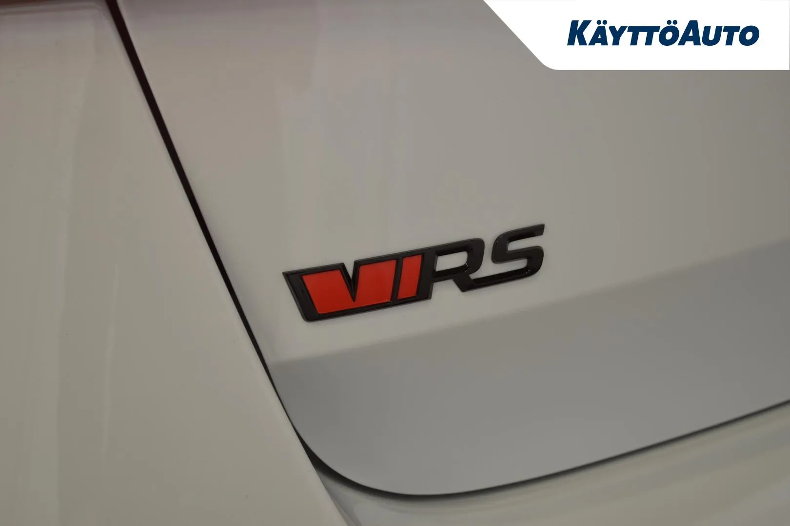 Skoda Octavia EVH-915 carousel image