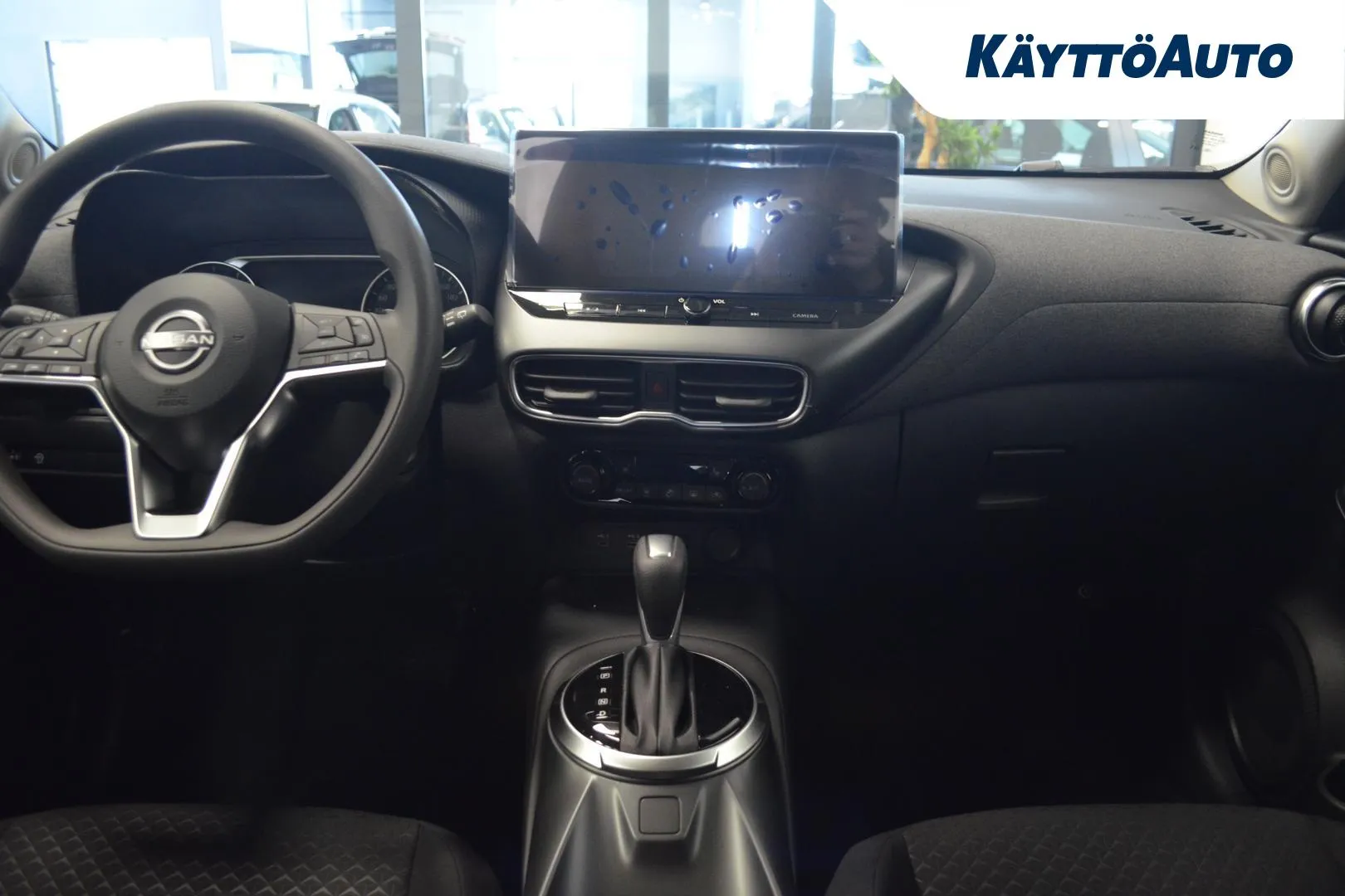 Nissan Juke SZJ-172 carousel image