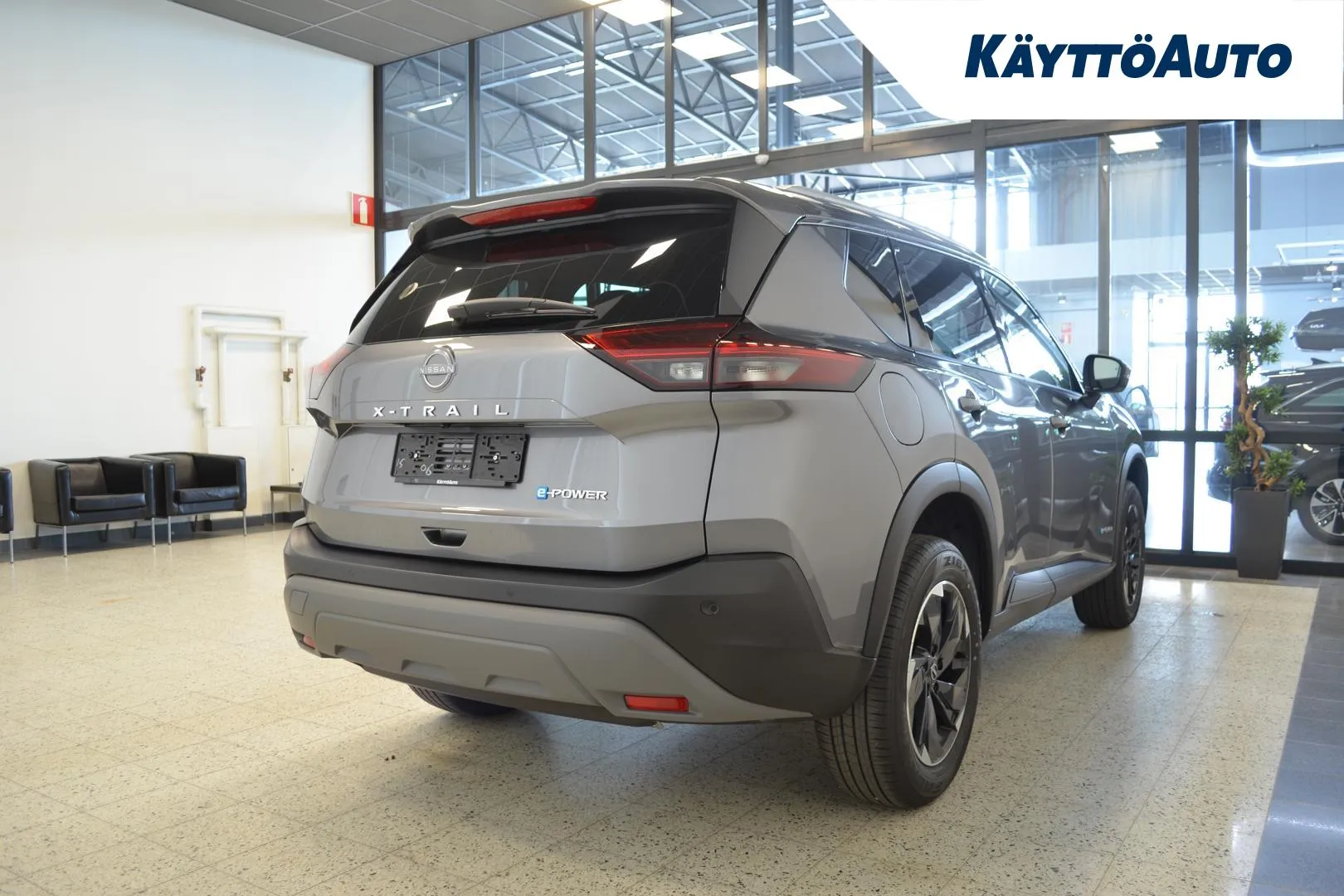 Nissan X-Trail SZJ-550 carousel image