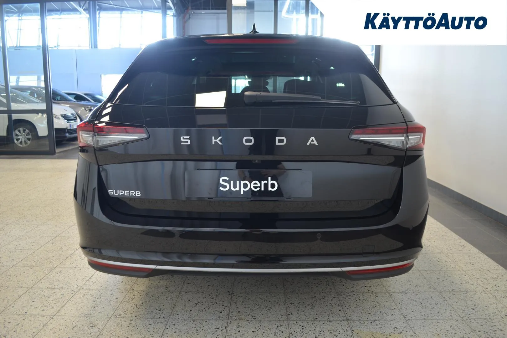 Skoda Superb XSR-440 carousel image