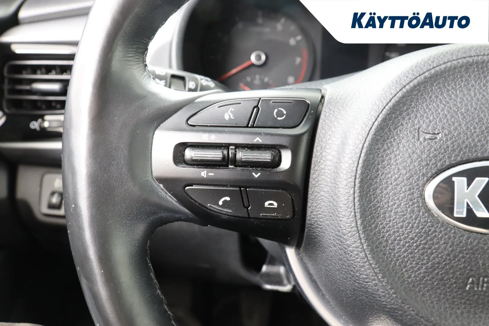 Kia Rio FNM-103 carousel image