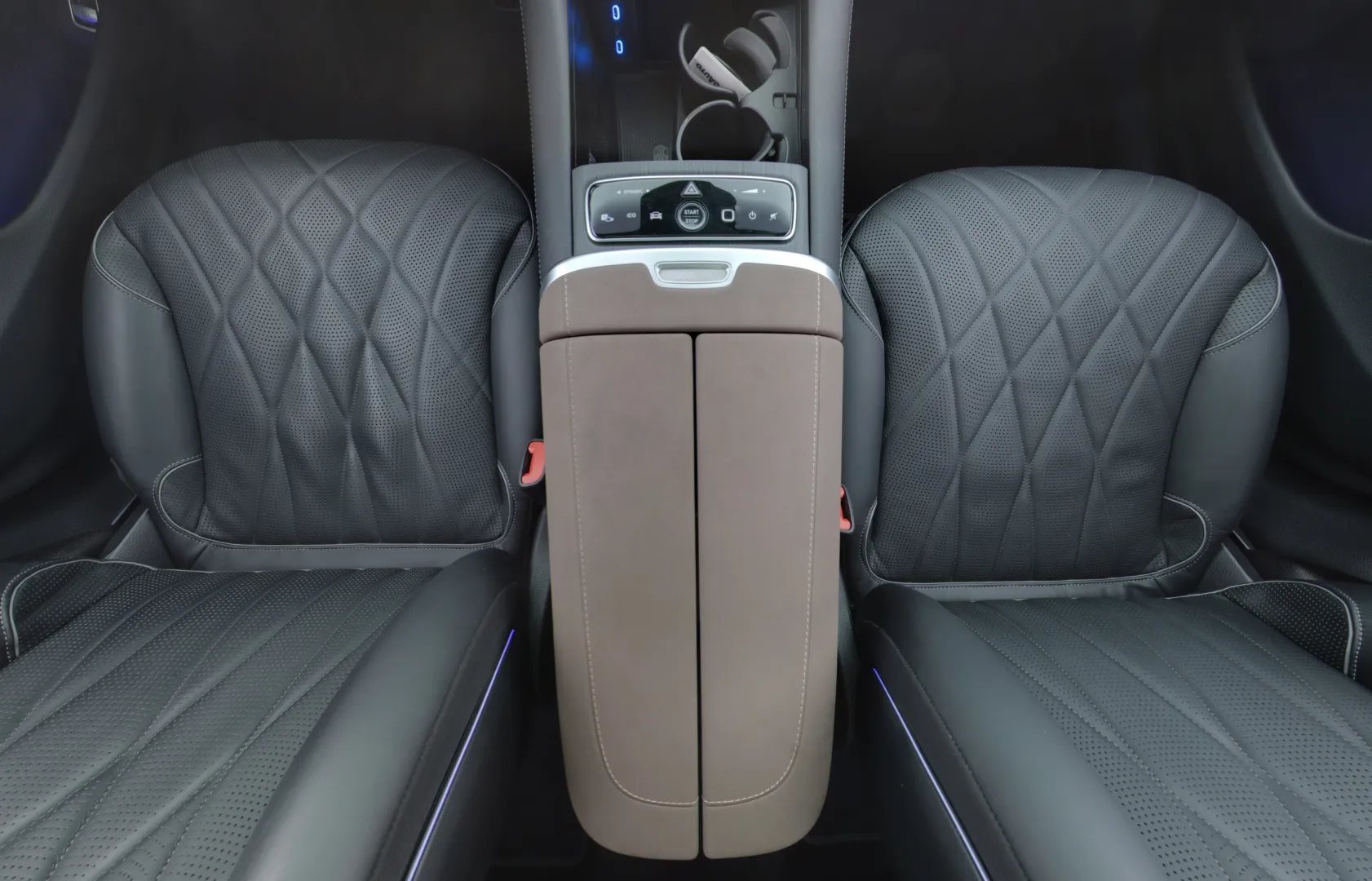 MERCEDES-BENZ EQS XTK-684 carousel image