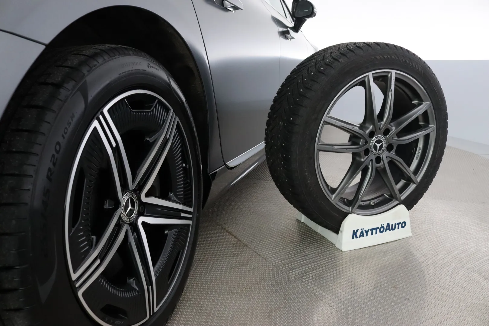 MERCEDES-BENZ EQS XTK-684 carousel image