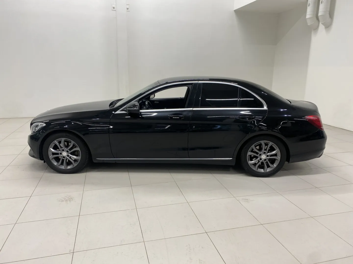 MERCEDES-BENZ C LNR-145 carousel image
