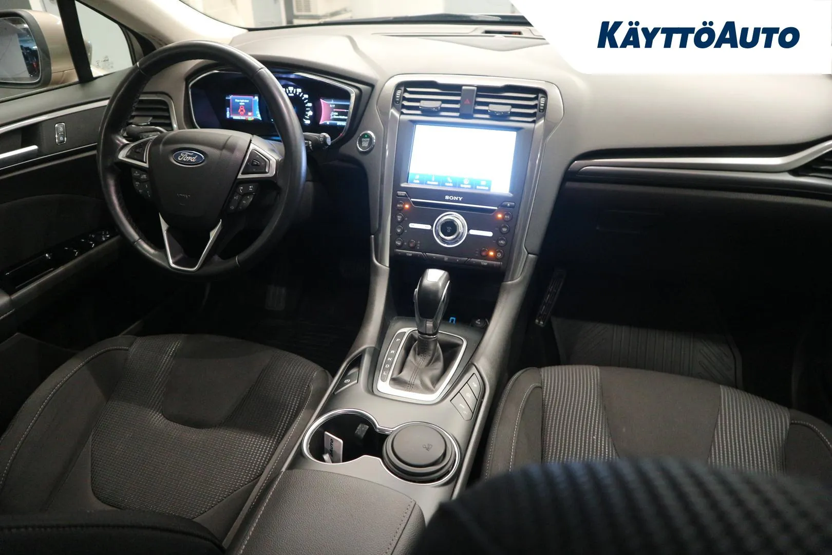 FORD Mondeo OZA-625 carousel image