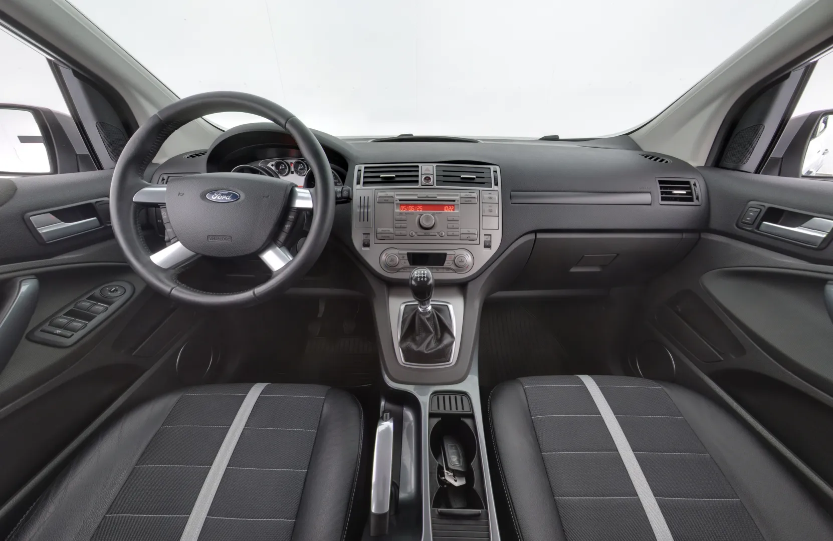 FORD Kuga JHR-469 carousel image
