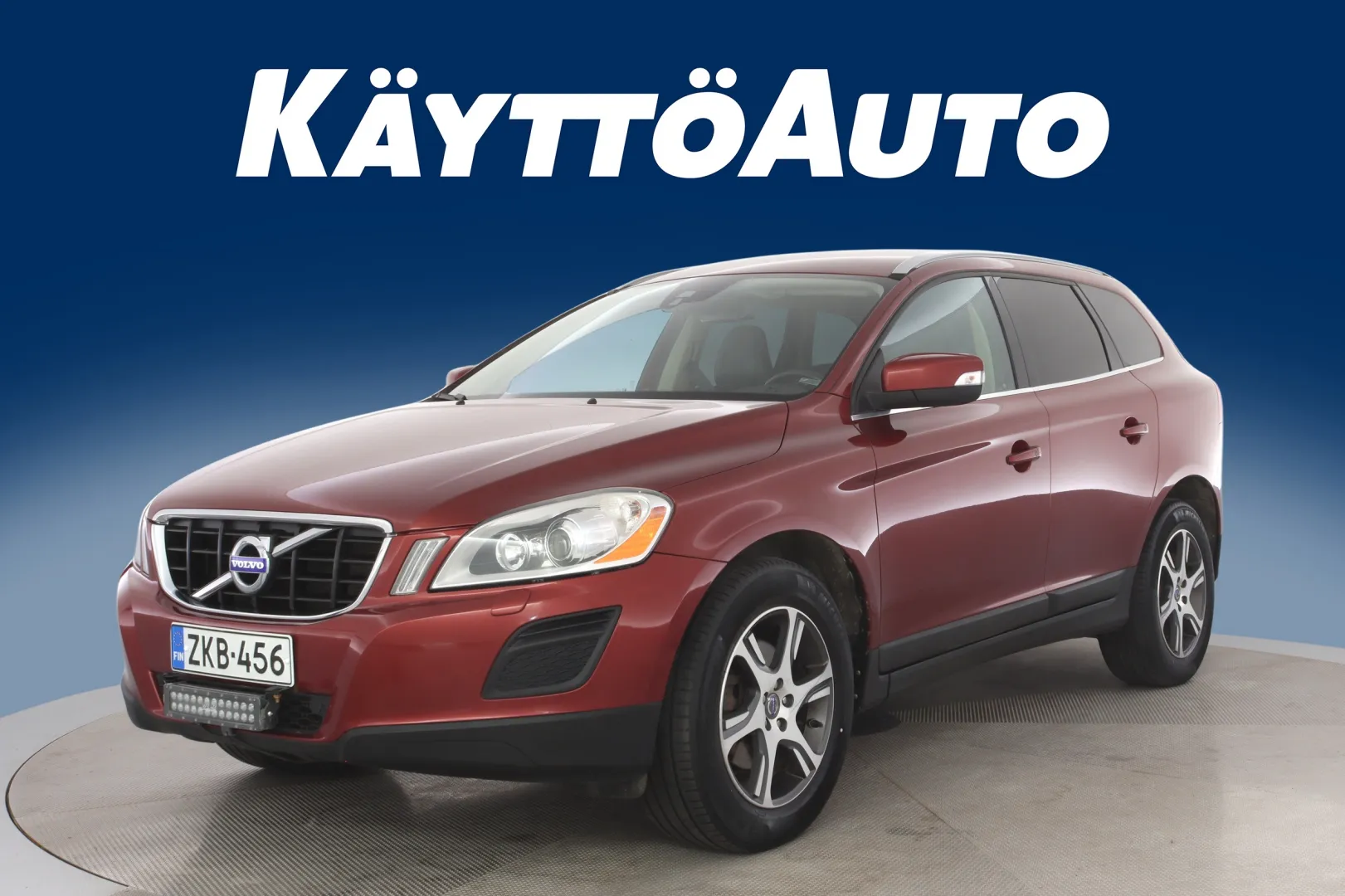 VOLVO XC60 ZKB-456 carousel image