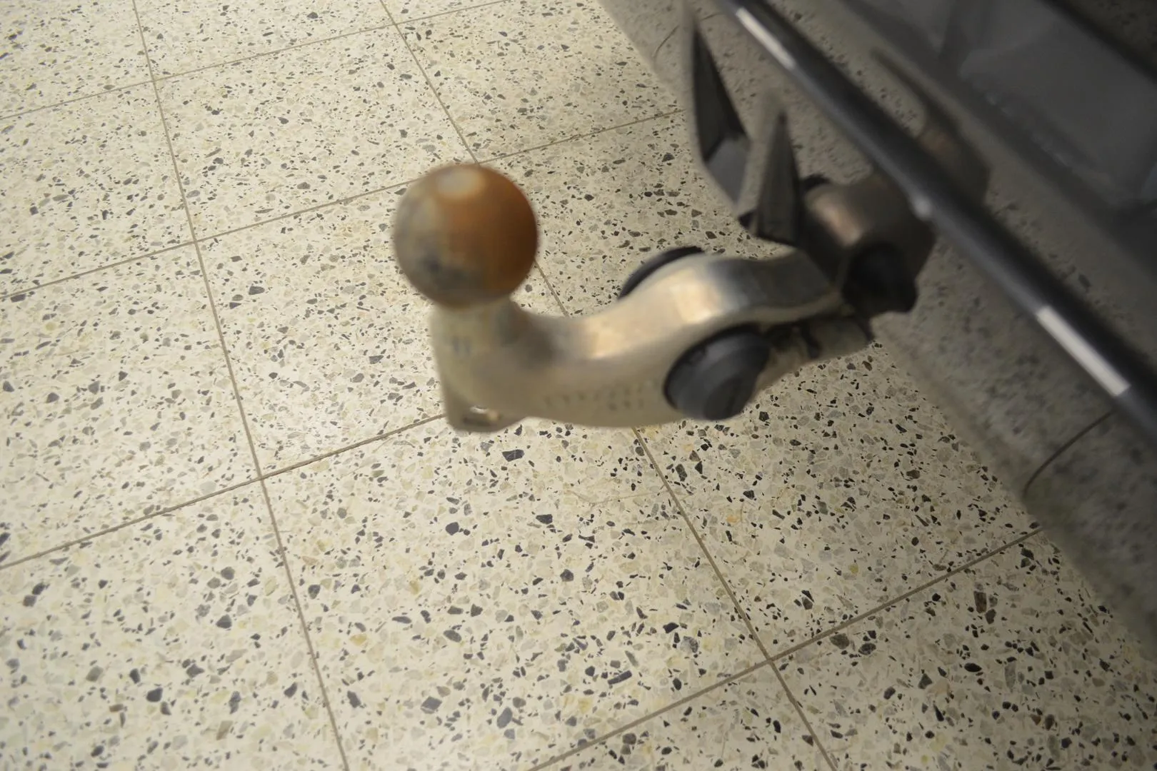 BMW X5 RUZ-272 carousel image