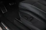 Audi Q8 AJM-8 carousel thumbs