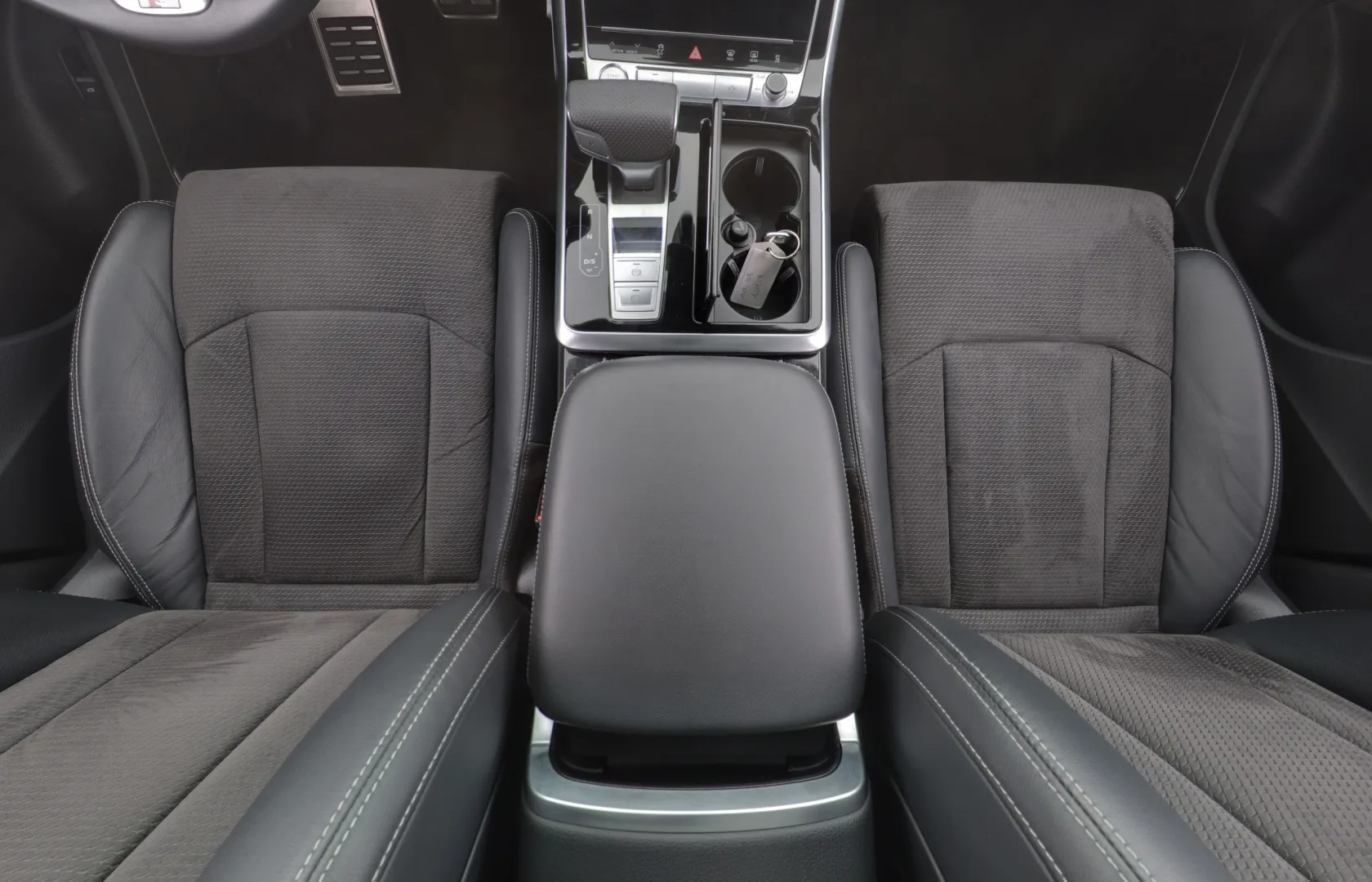 Audi Q8 AJM-8 carousel image