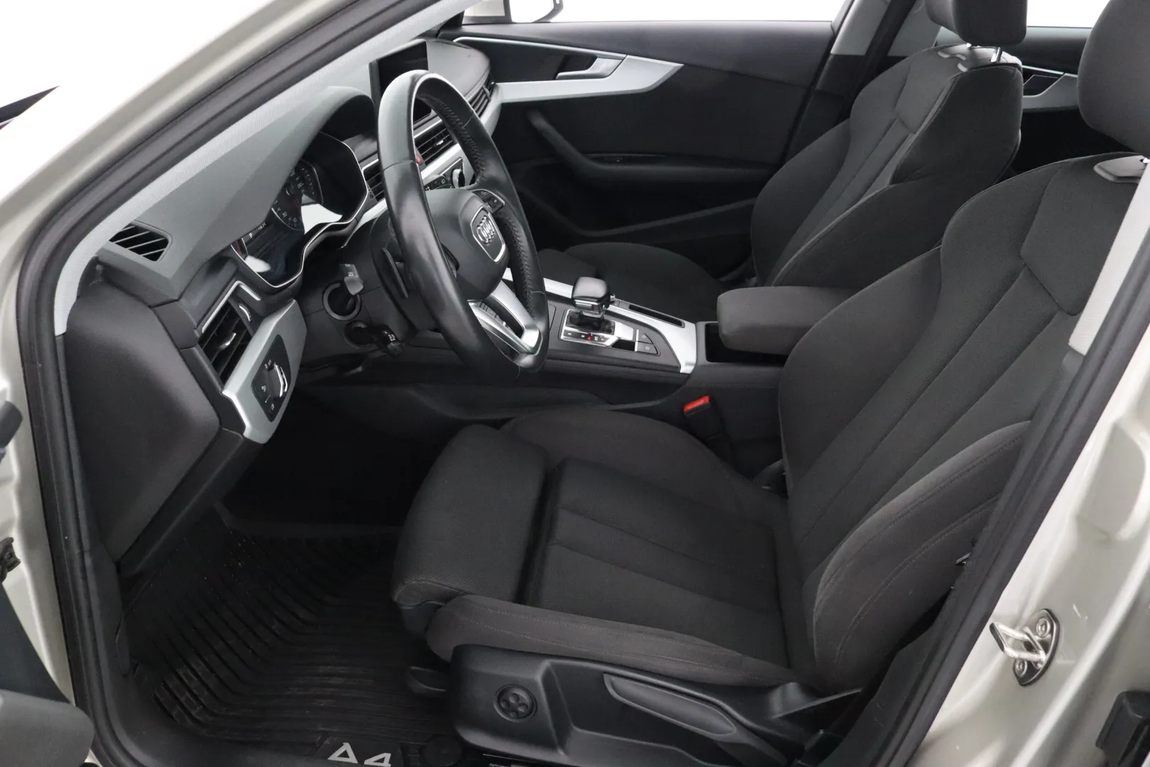 AUDI A4 allroad quattro CKS-782 carousel image