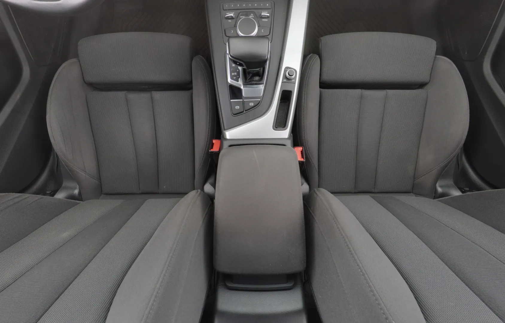 AUDI A4 allroad quattro CKS-782 carousel image