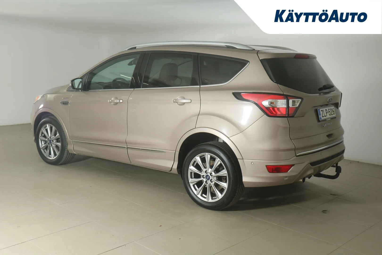 FORD Kuga ZLP-526 carousel image